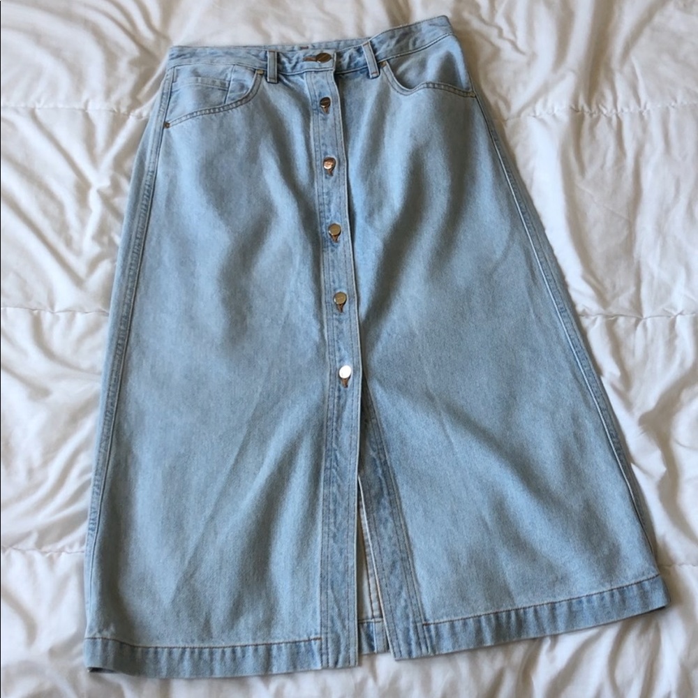 Gold sign denim front button skirt NWOT